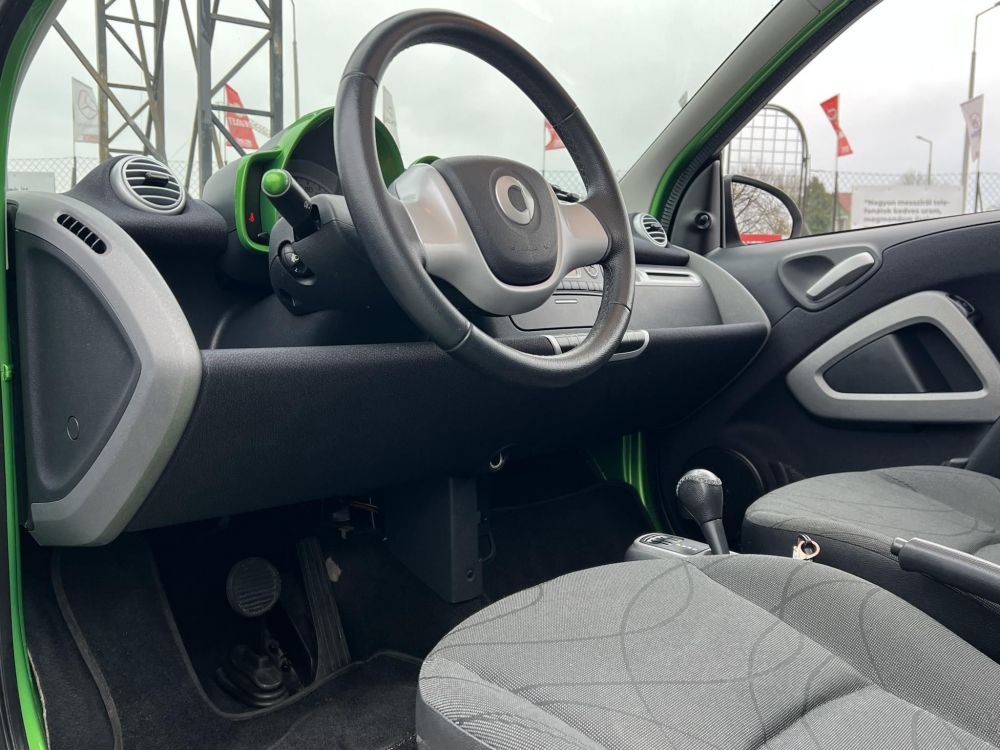 SMART FORTWO Electric Drive JBL Panorámatető