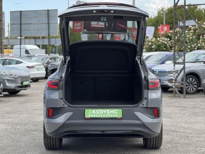 VOLKSWAGEN ID.5 77 kWh GTX 4Motion 60e km. téli-nyári kerék garnitúra. megkímélt állapot!