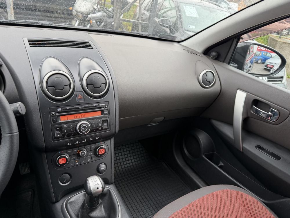 NISSAN QASHQAI 1.6 Acenta 2WD 179e km. Magyarországi. Friss műszaki vizsga!