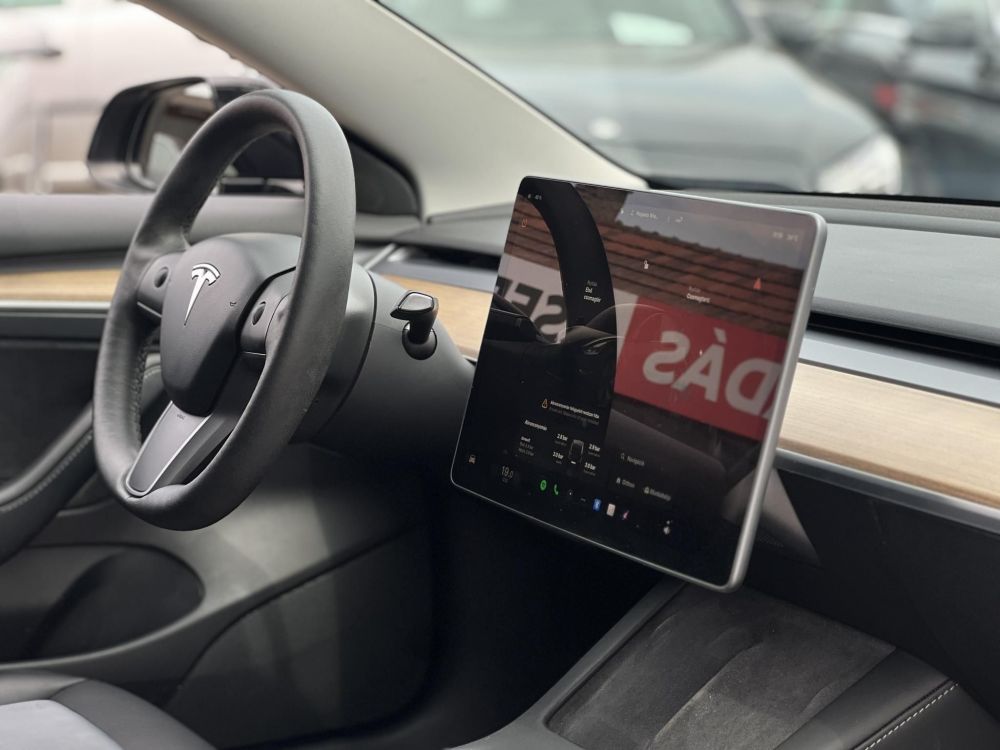 TESLA MODEL 3 Long Range AWD (Automata) 129e km. Ryzen proci. 510 km hatótáv. garancia!