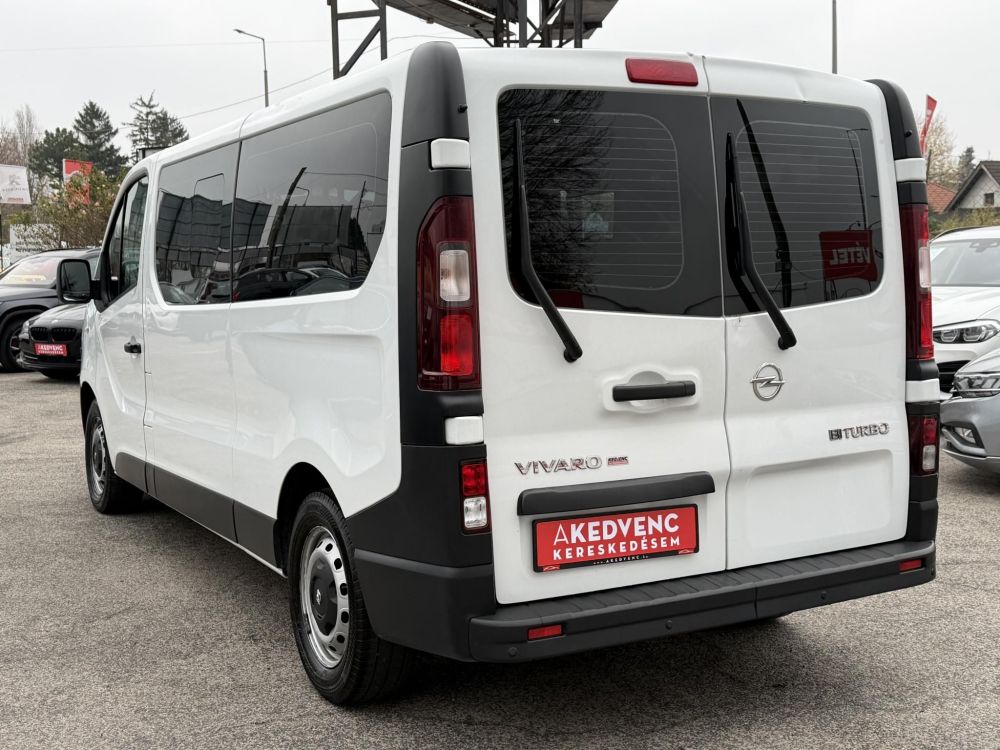 OPEL VIVARO 1.6 CDTI L1H1 2.7t Start-Stop Euro 6 (9 személyes) M.o.-i. 1.tul. Tempomat Klíma Tolatóradar