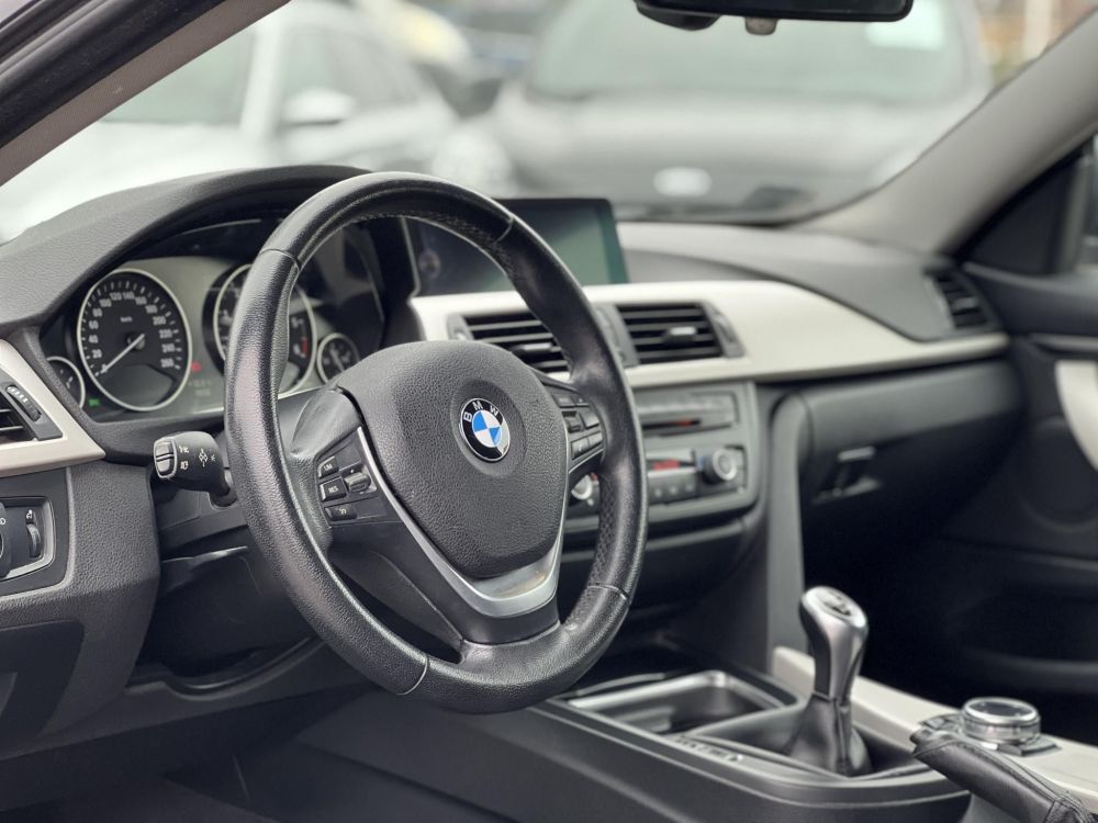 BMW 420d kézi váltó. Prof Navi. rendszeresen szervizelt. xenon. 5L/100km. A legjobb áron!