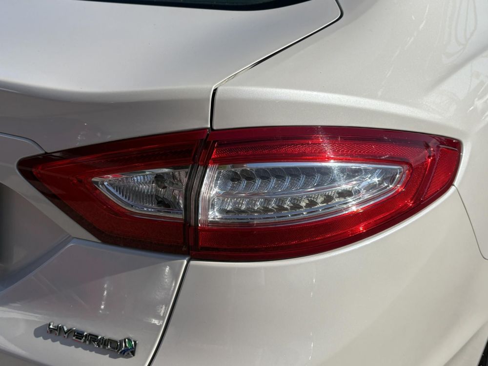 FORD MONDEO 2.0 HEV Vignale (Automata) Klíma Tempomat Bluetooth Carplay GARANCIÁLIS VÁLTÓ!