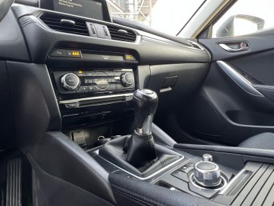 MAZDA 6 Sportkombi 2.2 CD Attraction M.o.-i. 1.tul. Tempomat Bluetooth Tolatóradar Márkaszervizelt!