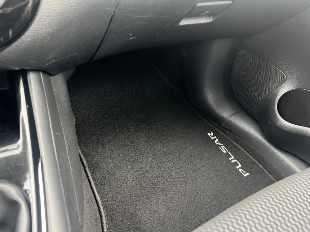 NISSAN PULSAR 1.2 DIG-T Tekna