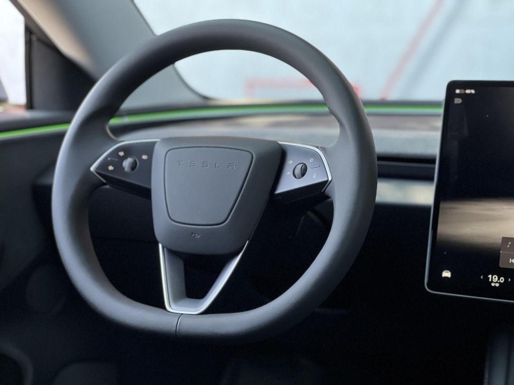 TESLA MODEL 3 Long Range AWD (Automata) HIGHLAND. 28e km. mátrix LED. ülésszellőztetés. hőszivattyú. garanciális!