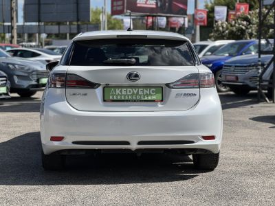 LEXUS CT 200h Executive (Automata) 140e km. Tempomat Tolatókamera