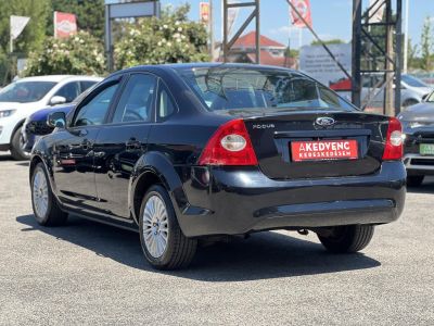 FORD FOCUS 1.6 Ti-VCT Trend Plus Magyarországi. Gyári fényezés. Végig vezetett szervizkönyv. Android!