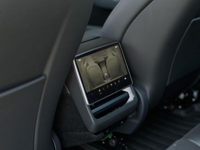 TESLA MODEL 3 Long Range AWD (Automata) HIGHLAND. 28e km. mátrix LED. ülésszellőztetés. hőszivattyú. garanciális!