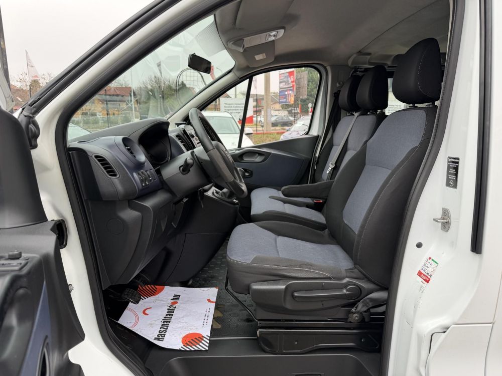 OPEL VIVARO 1.6 CDTI L1H1 2.7t Start-Stop Euro 6 (9 személyes) M.o.-i. 1.tul. Tempomat Klíma Tolatóradar
