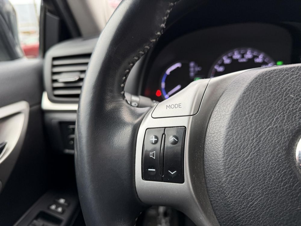 LEXUS CT 200h Comfort (Automata) First Edition Téli-nyári kerék. 2 gyári kulcs!