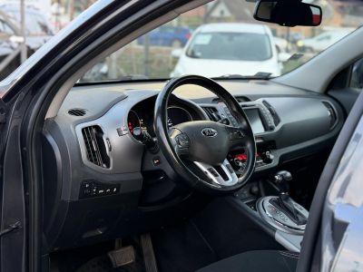 KIA SPORTAGE 2.0 CRDi LX 4x4 (Automata) Magasan felszerelt. Difizár. Téli-nyári gumi garnitúra!