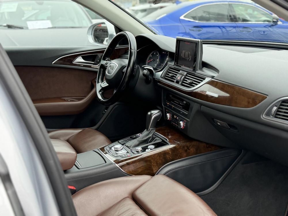 AUDI A6 3.0 V6 TDI quattro S-tronic Napfénytető Távtartó Carplay Barna bőr Friss olaj szerviz. Vezérlés cserélve!