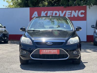 FORD FOCUS 1.6 Ti-VCT Trend Plus Magyarországi. Gyári fényezés. Végig vezetett szervizkönyv. Android!
