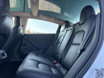TESLA MODEL 3 Long Range AWD (Automata) mátrix LED. höszivattyú. garanciális. premium hifi. 500km-es hatótáv!