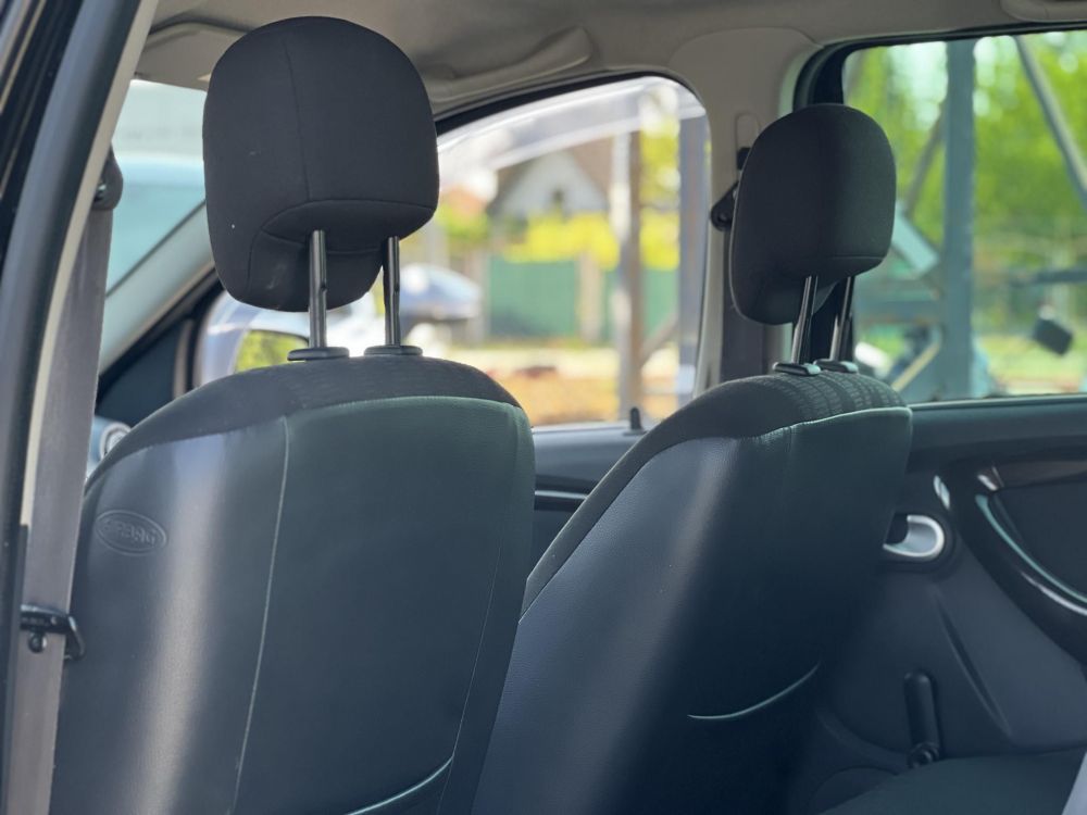 DACIA DUSTER 1.5 dCi Cool Klíma. vonóhorog. 2 gyári kulcs!