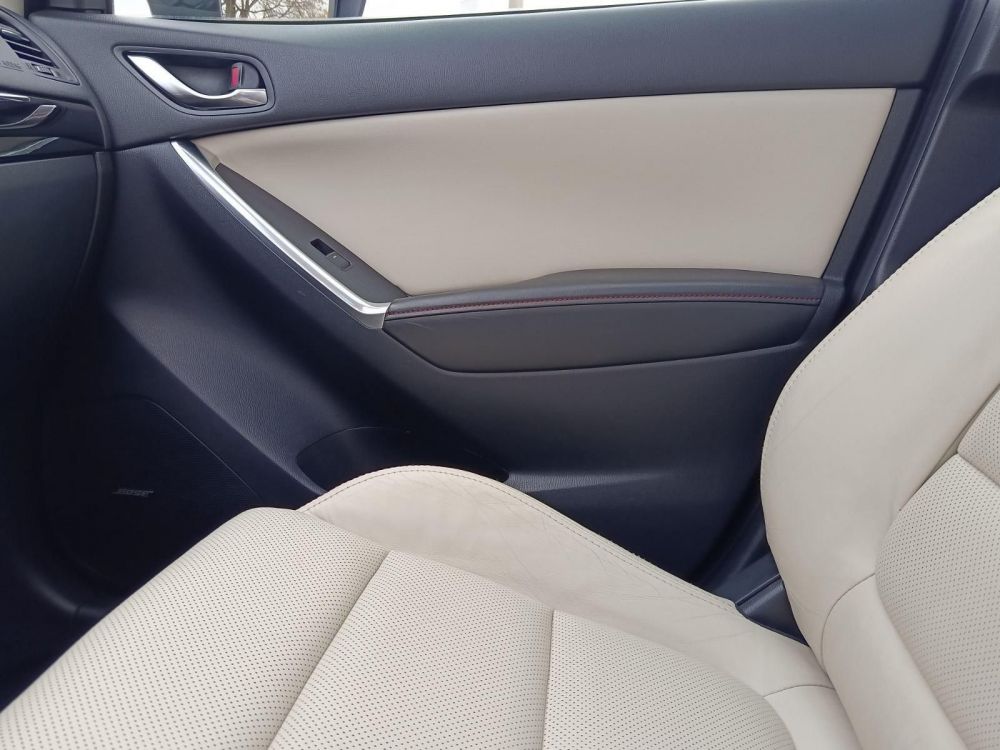 MAZDA CX-5 2.2 CD Revolution 4WD SD (Automata) Napfénytető Vajbőr Memória BOSE Ülésfűtés Sávtartó Keyless