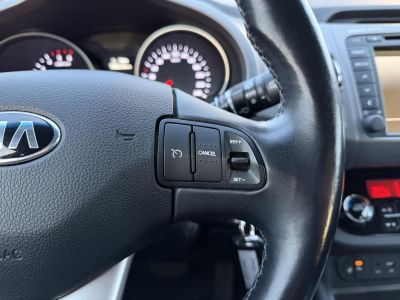 KIA SPORTAGE 2.0 CRDi LX 4x4 (Automata) Magasan felszerelt. Difizár. Téli-nyári gumi garnitúra!