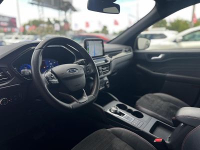 FORD KUGA 2.5 FHEV ST-Line X CVT 42e km. újszerű állapot