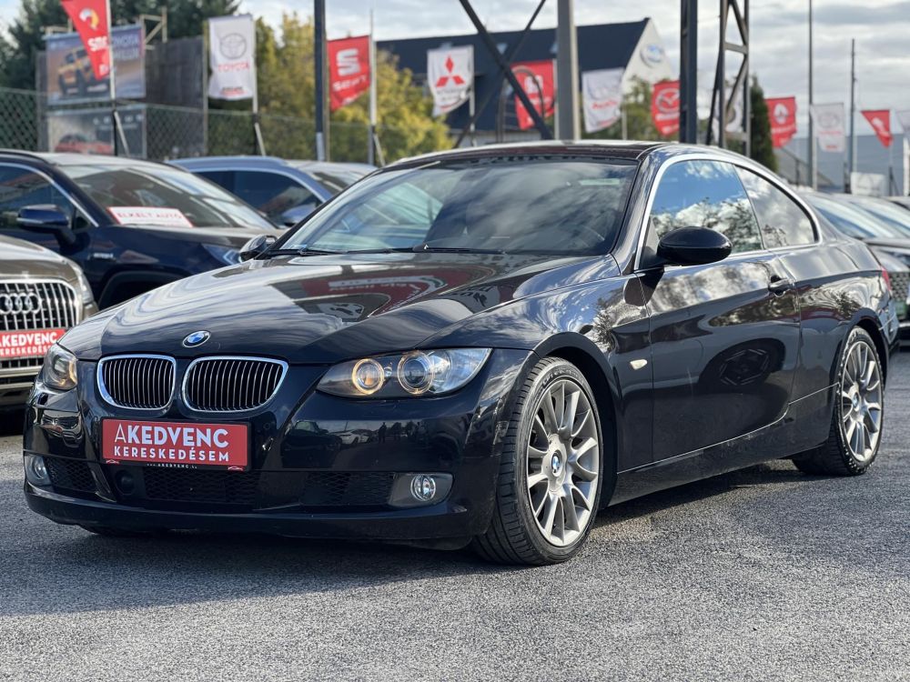 BMW 335d (Automata) Individual M57. napfénytető. xenon. combtámasz. memória. kormányváltó