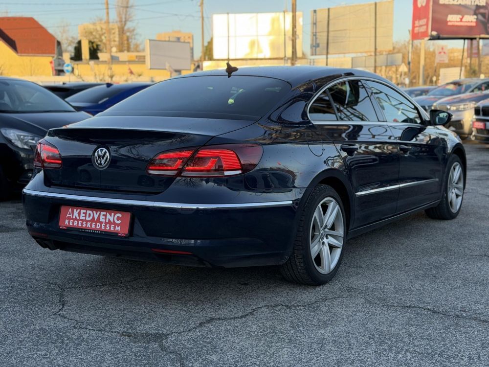 VOLKSWAGEN CC 2.0 CR TDI BMT DSG [5 személy] Xenon Tempomat Ülésfűtés PDC Navi Bluetooth 2 gyári kulcs!
