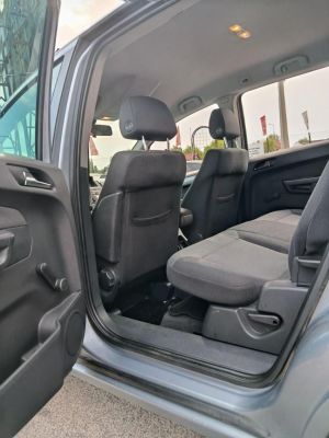 OPEL ZAFIRA B 1.8 Cosmo M.o.-i. Klíma Tempomat 7-Személyes 191e km!
