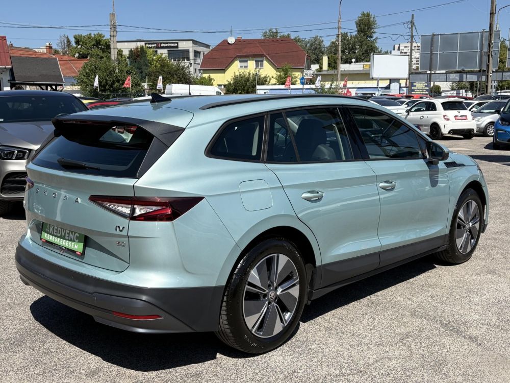 SKODA ENYAQ iV 60 400 km-es hatótáv. tágas beltér. kitűnő állapot. GARANCIA!