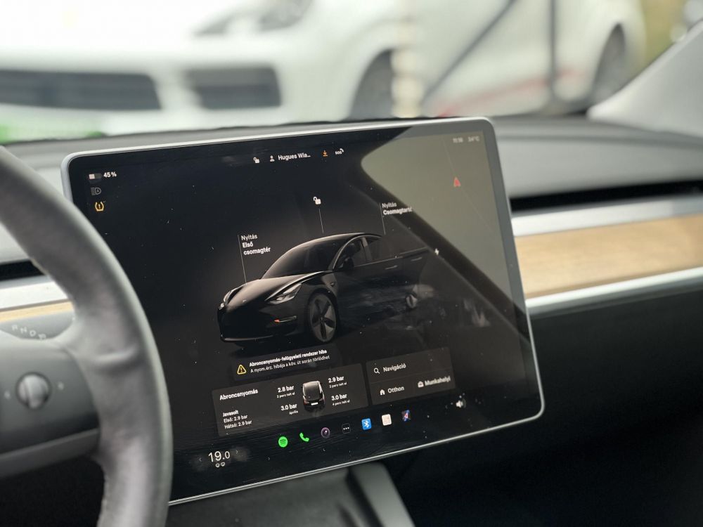 TESLA MODEL 3 Long Range AWD (Automata) 129e km. Ryzen proci. 510 km hatótáv. garancia!