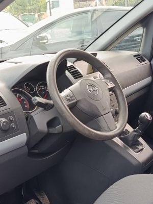 OPEL ZAFIRA B 1.8 Cosmo M.o.-i. Klíma Tempomat 7-Személyes 191e km!