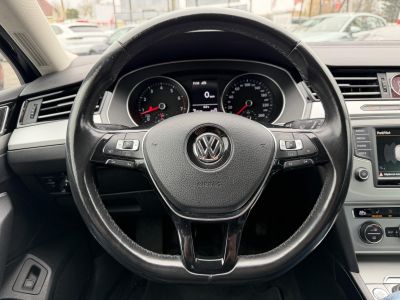 VOLKSWAGEN PASSAT VIII 1.4 TSI BMT ACT Comfortline Távtartó Navi Ülésfűtés Tolatóradar Frissen szervizelt!