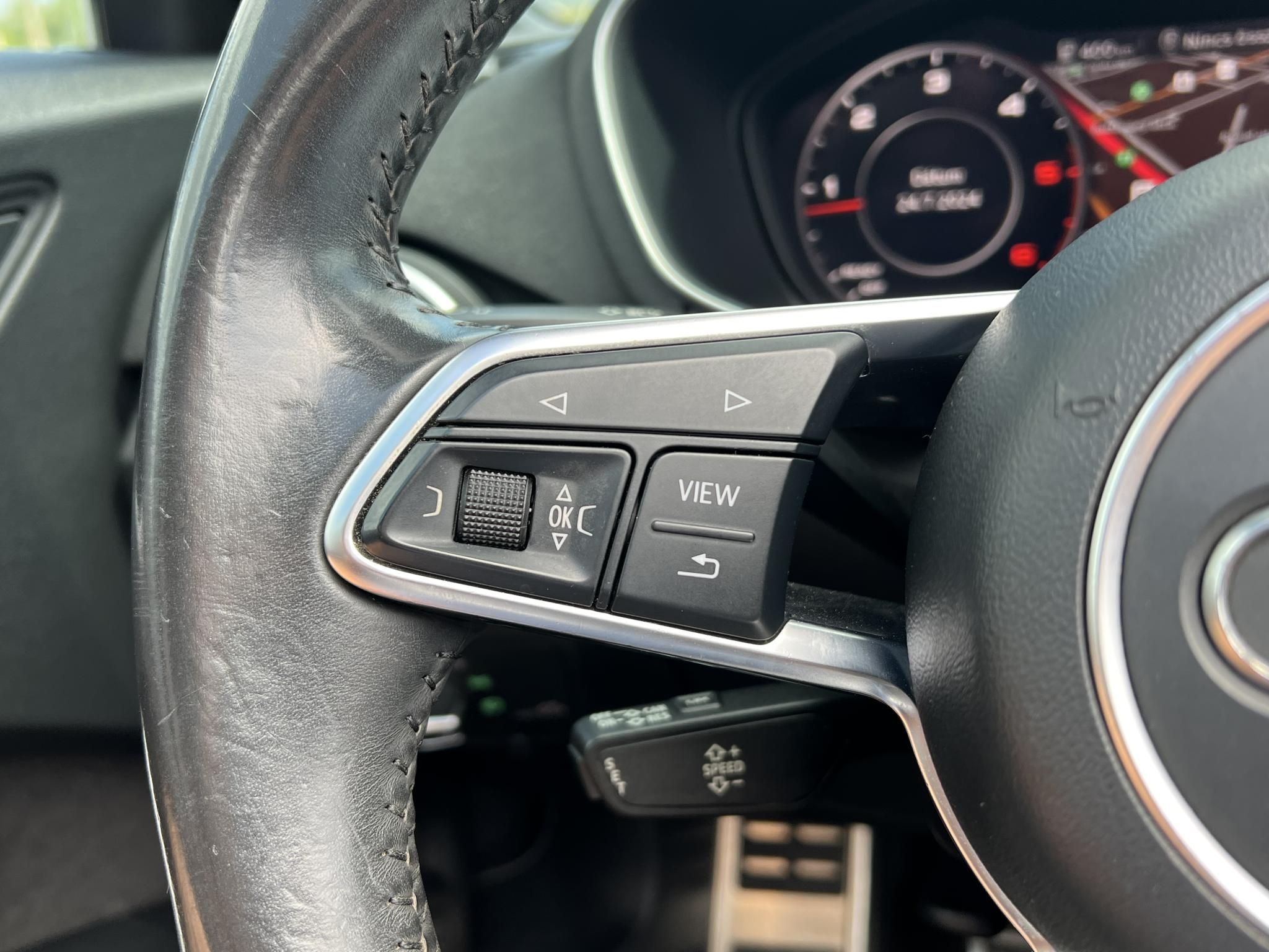 AUDI TT Roadster 2.0 TDI ultra LED Navi Virtual Cockpit Keyless Ülésfűtés Bluetooth