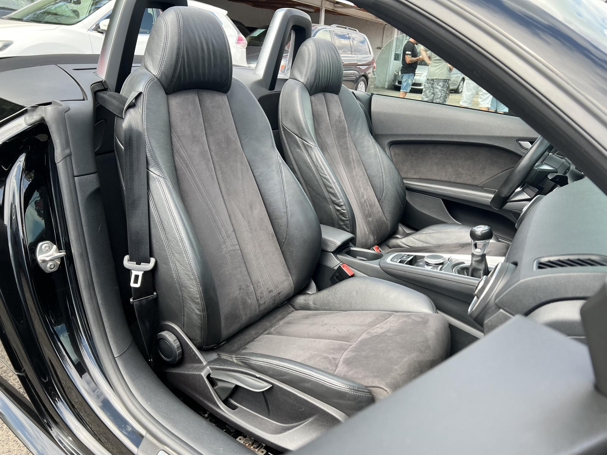 AUDI TT Roadster 2.0 TDI ultra LED Navi Virtual Cockpit Keyless Ülésfűtés Bluetooth