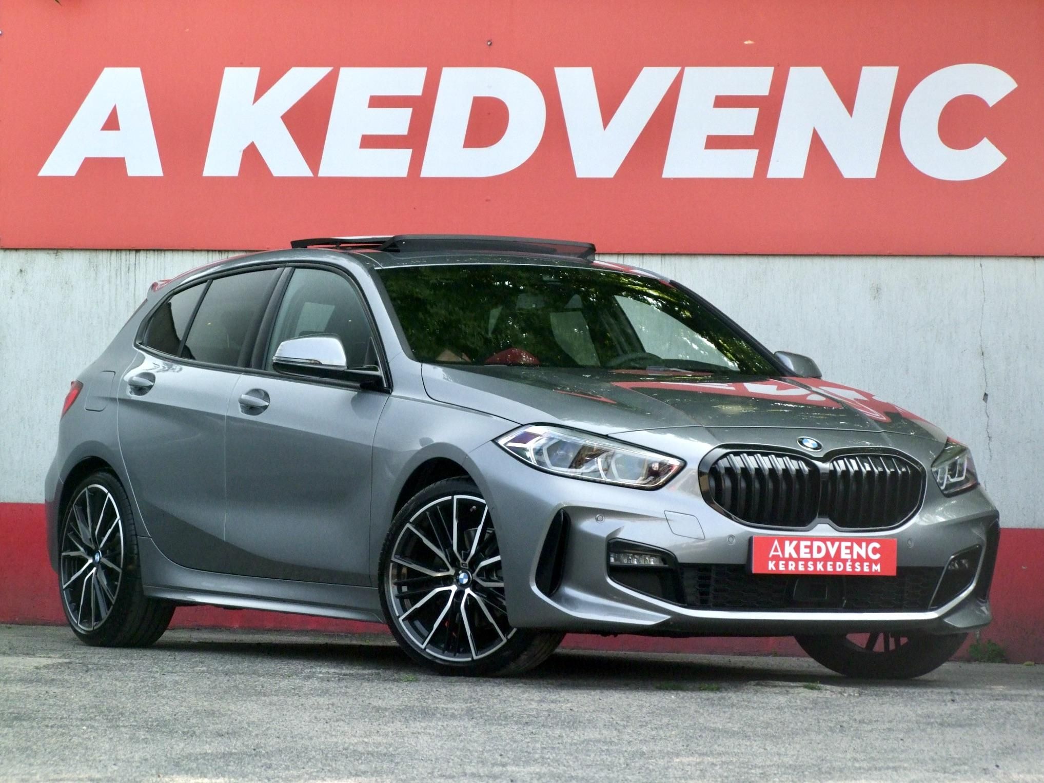 BMW 118i M Sport DKG 9e km. Adaptív LED Panorámatető Harman/Kardon Memória Carplay