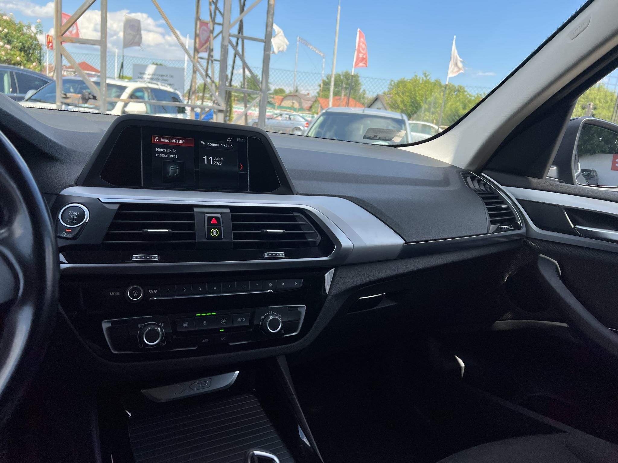 BMW X3 sDrive18d (Automata) Magyarországi. Márkaszervizelt!