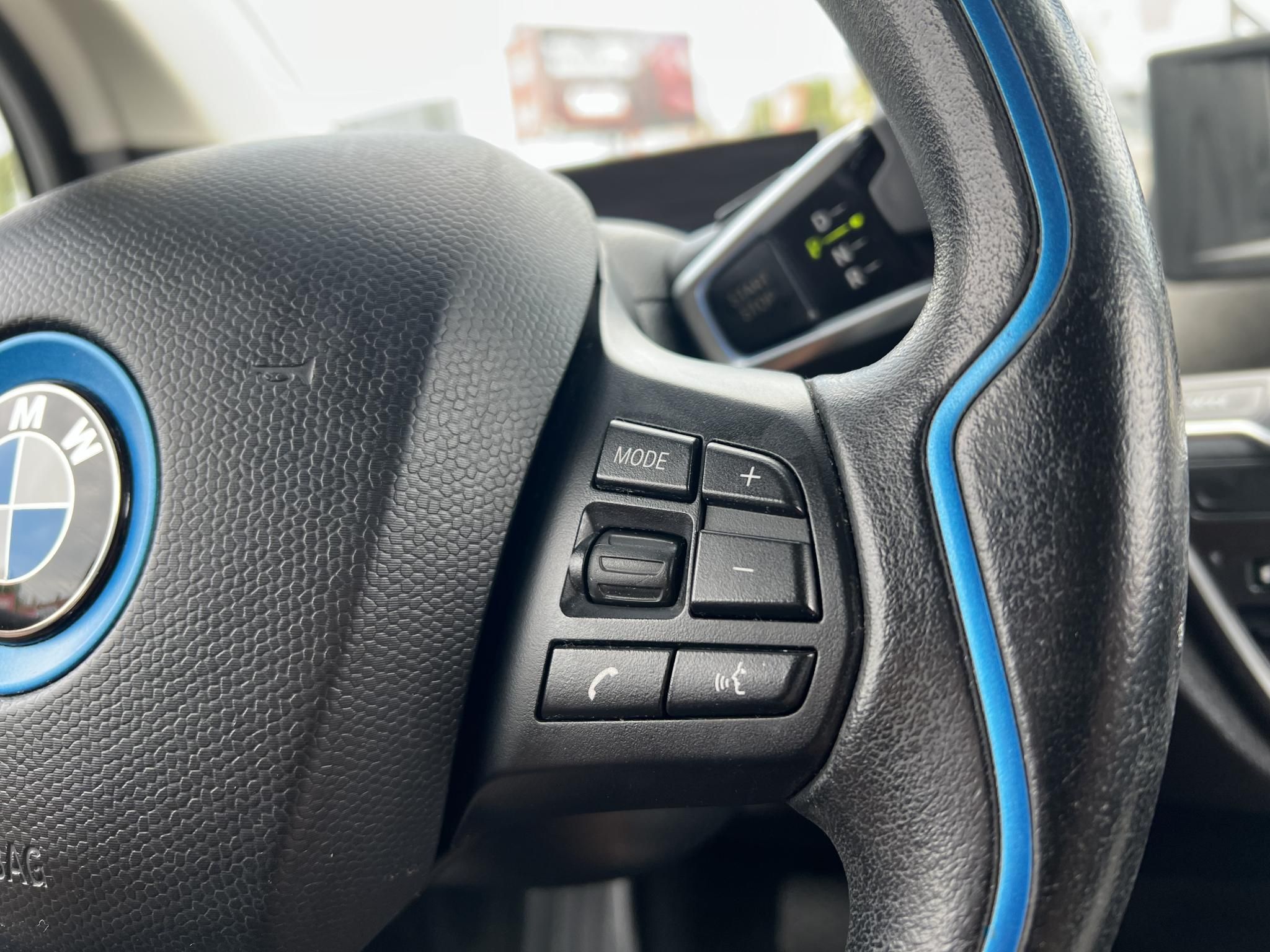 BMW I3 (Automata) 60Ah 100e km. Frissen szervizelt!