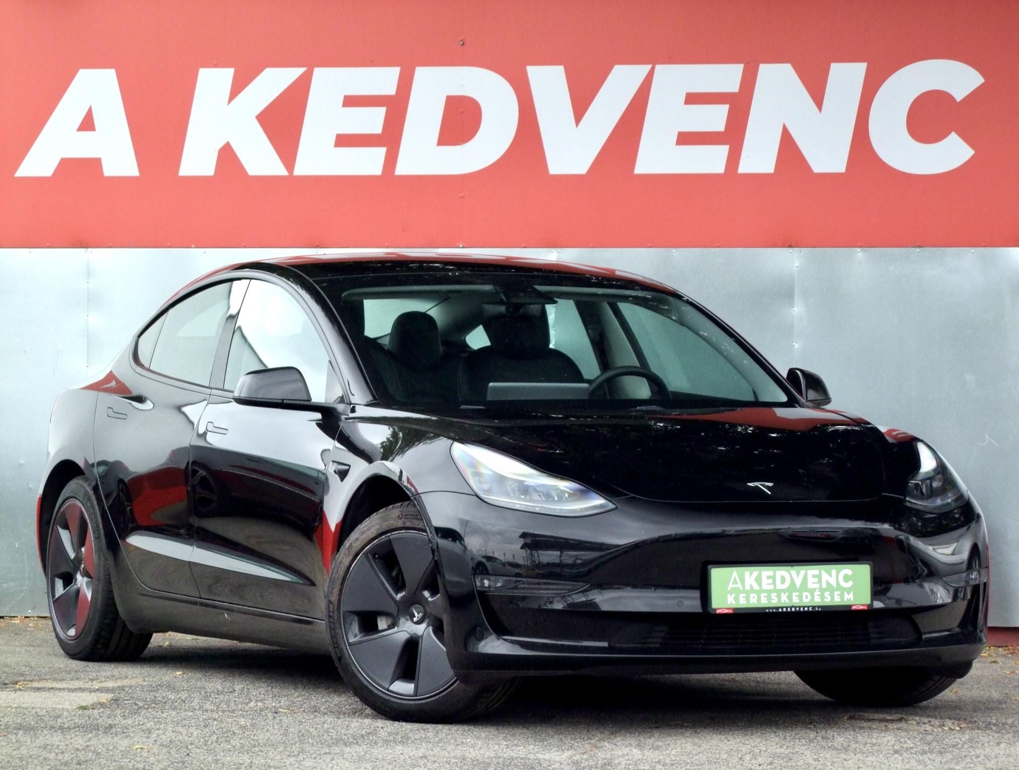 TESLA MODEL 3 Long Range AWD (Automata) mátrix LED. garanciális. hőszivattyú. premium hifi. 500km-es hatótáv!
