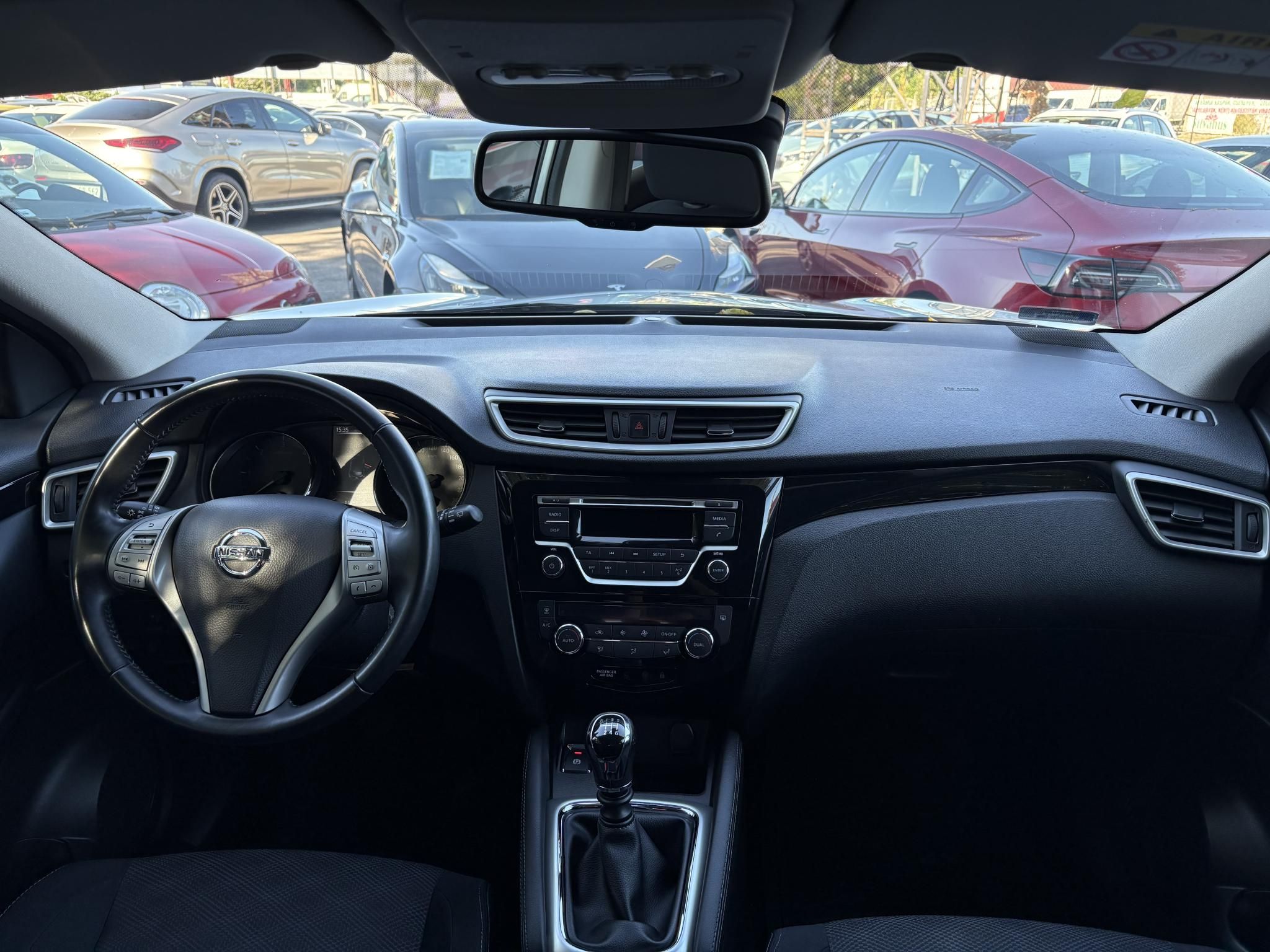 NISSAN QASHQAI 1.6 dCi Tekna 4WD 119e km. LED Tempomat Bluetooth Digitklíma MEGKÍMÉLT állapot!