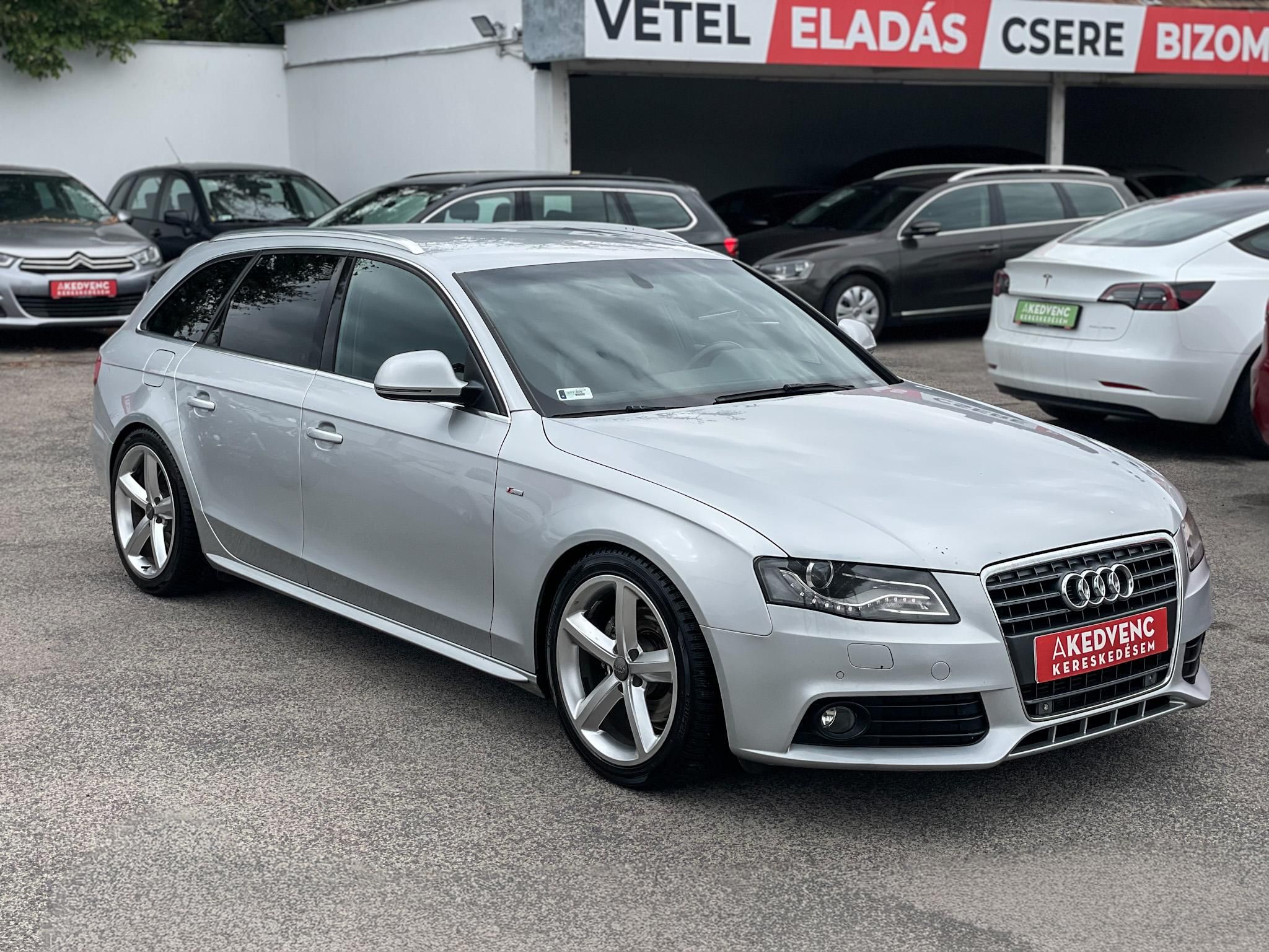 AUDI A4 Avant 2.0 TDI DPF S-line Klíma Tempomat Bluetooth Navi 6 sebességes!