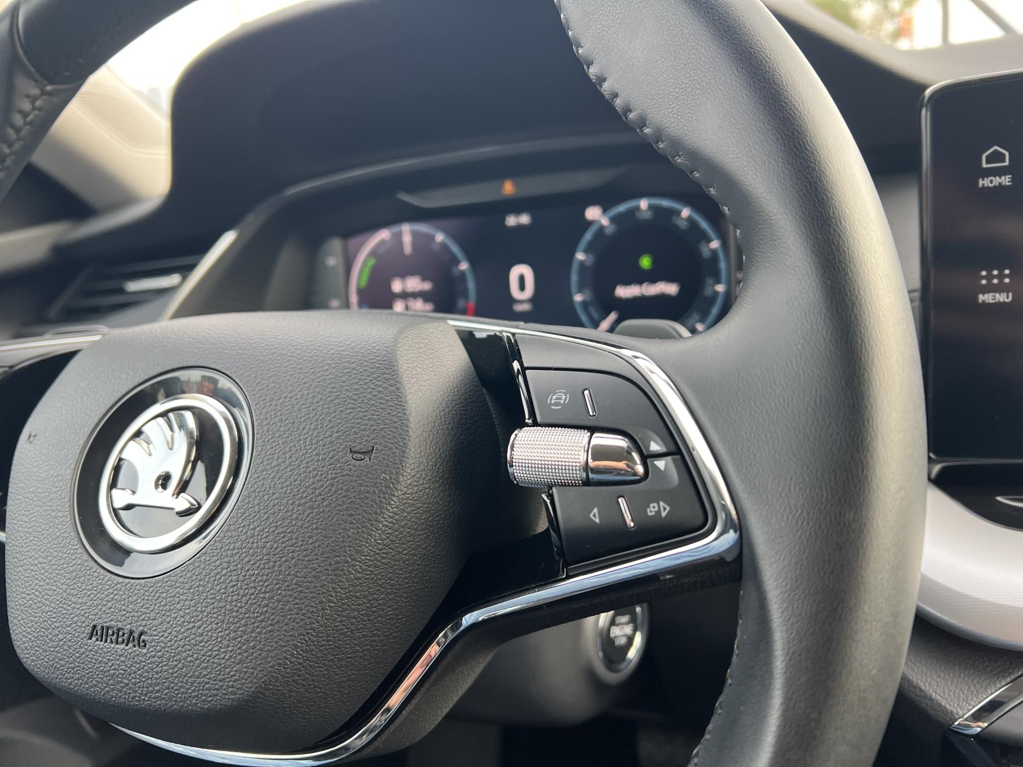 SKODA OCTAVIA Combi 1.4 TSI pHEV Ambition DSG 22e km. LED Tempomat Carplay Sávtartó Ülésfűtés Kormányfűtés Virtual Cockpit