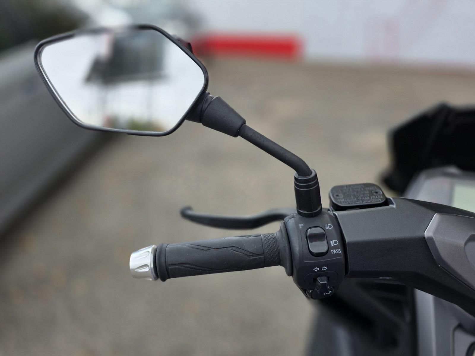 KEEWAY VIESTE 125 Gyorsabb. mint a reggeli kávé-és nem is hűl ki!