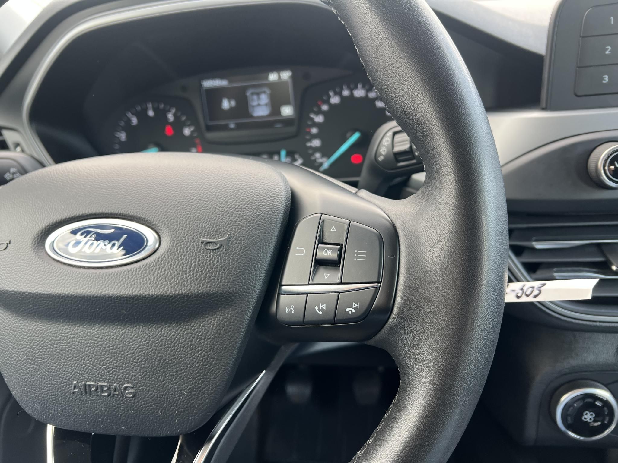 FORD FOCUS 1.0 EcoBoost Trend M.o.-i. 1.tul. Márkaszervizelt!