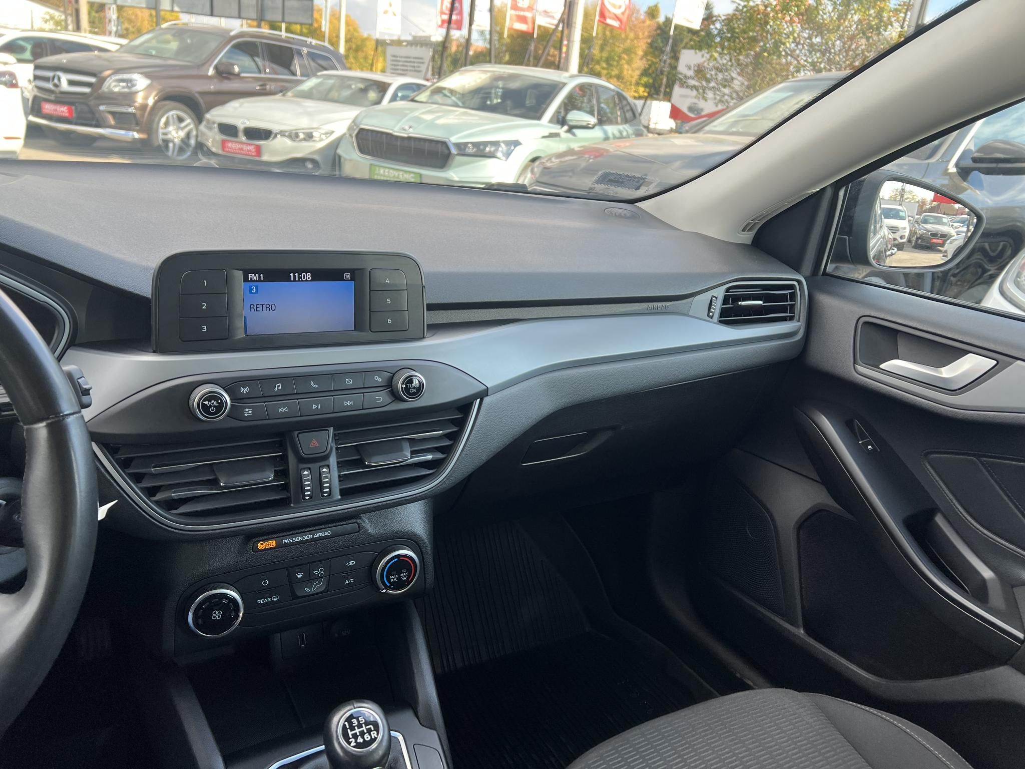 FORD FOCUS 1.0 EcoBoost Trend M.o.-i. 1.tul. Márkaszervizelt!