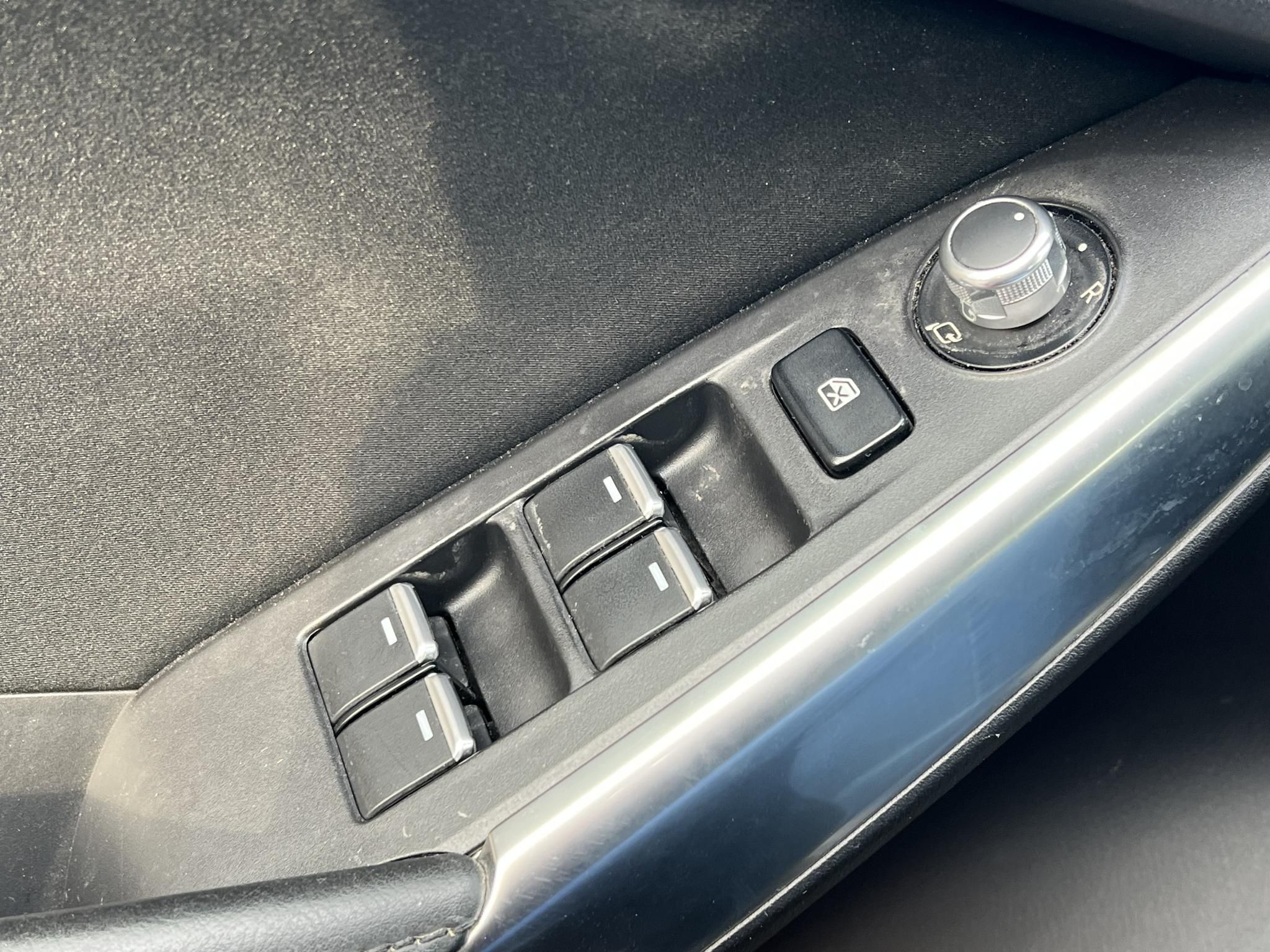 MAZDA 6 Sportkombi 2.2 CD Attraction M.o.-i. 1.tul. Tempomat Bluetooth Tolatóradar Márkaszervizelt!