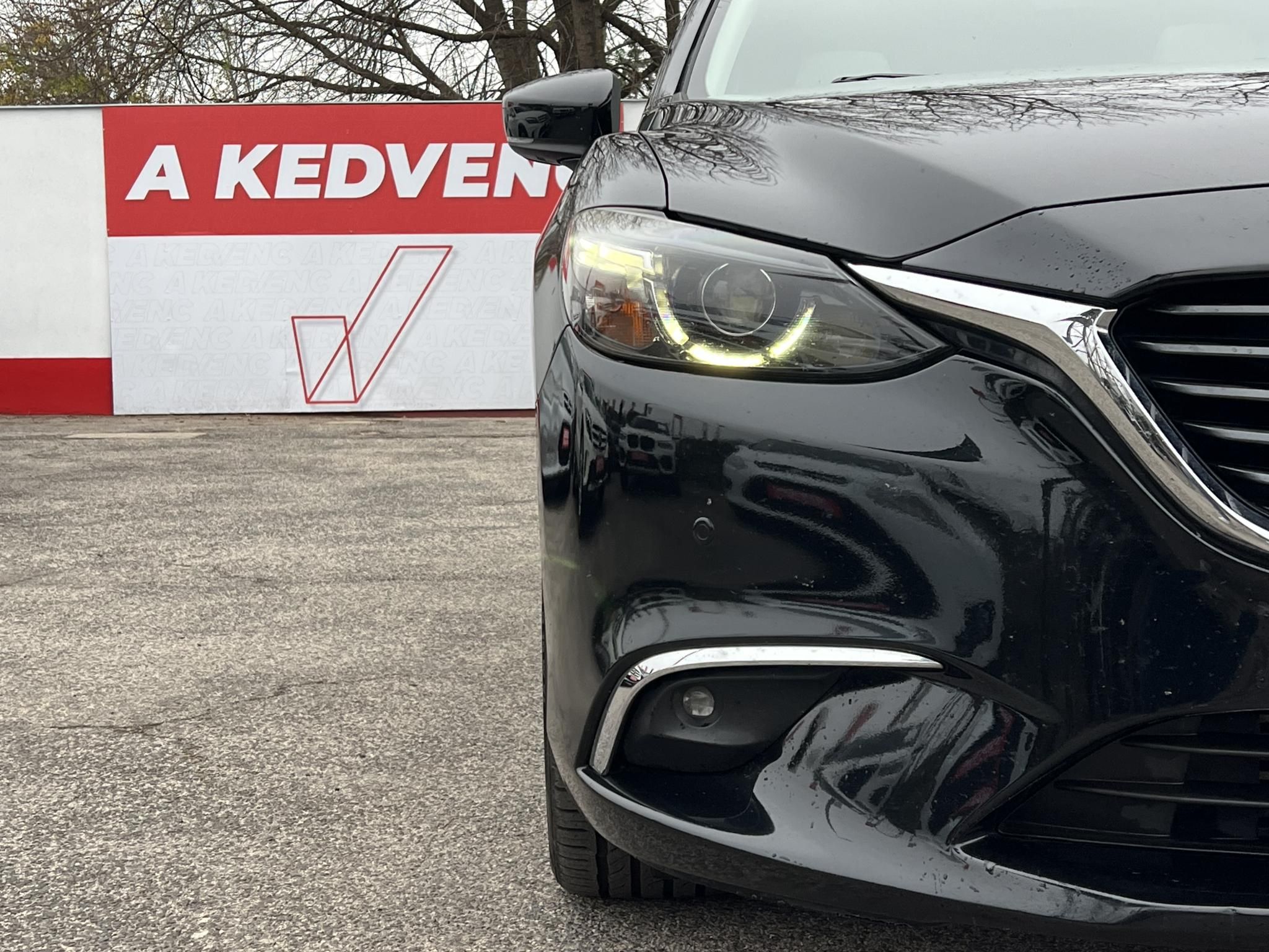 MAZDA 6 Sportkombi 2.2 CD Revolution Top (Automata) Sávtartó Head-up Napfénytető Fehér bőr Tolatókamera F1 Váltó!
