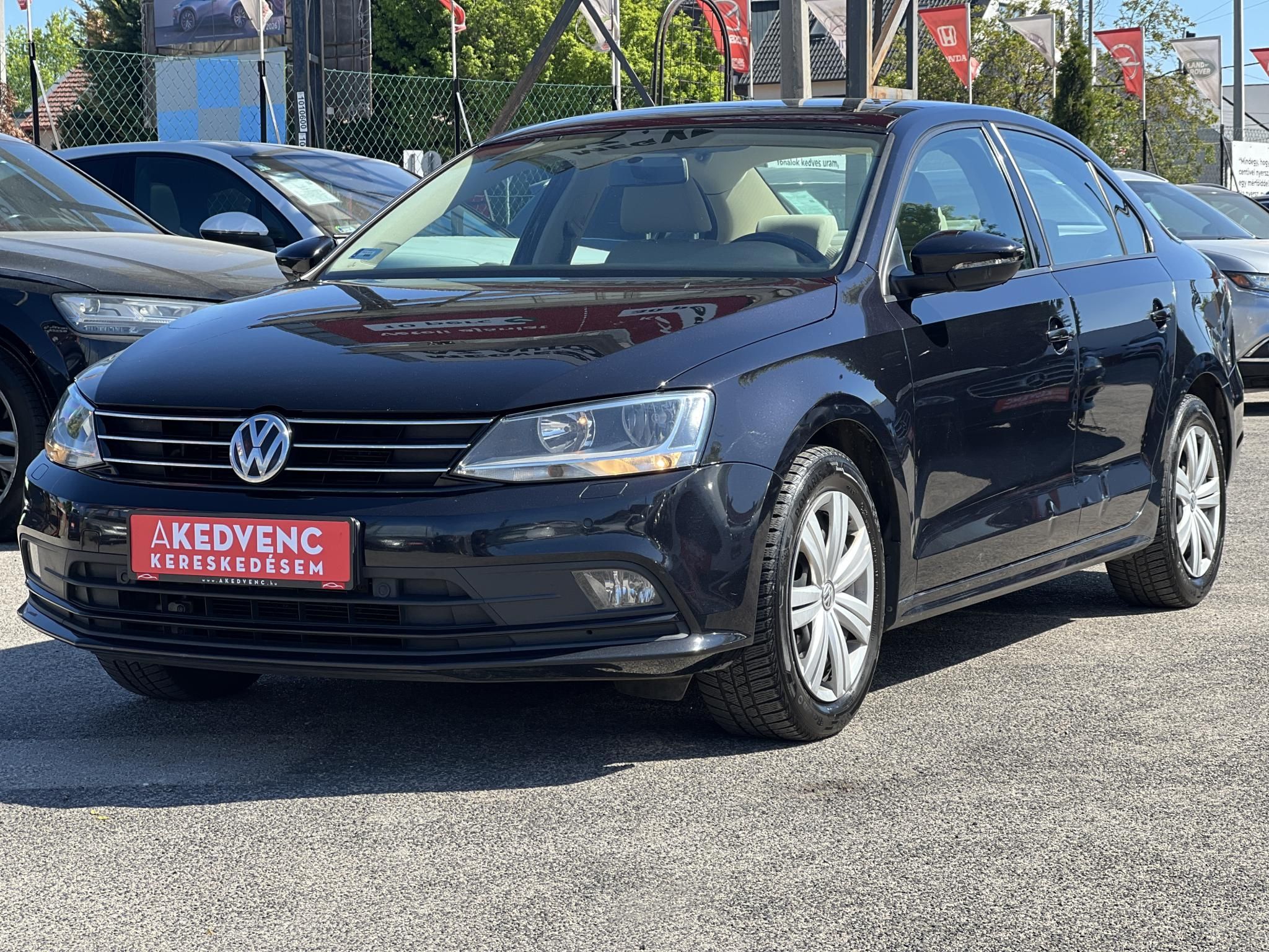 VOLKSWAGEN JETTA VI 1.4 TSI BMT Comfortline