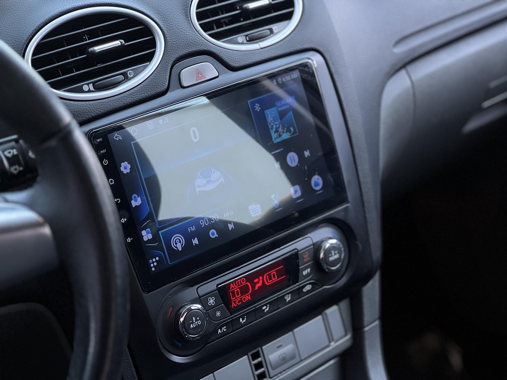 FORD FOCUS 1.6 Ti-VCT Trend Plus Magyarországi. Gyári fényezés. Végig vezetett szervizkönyv. Android!