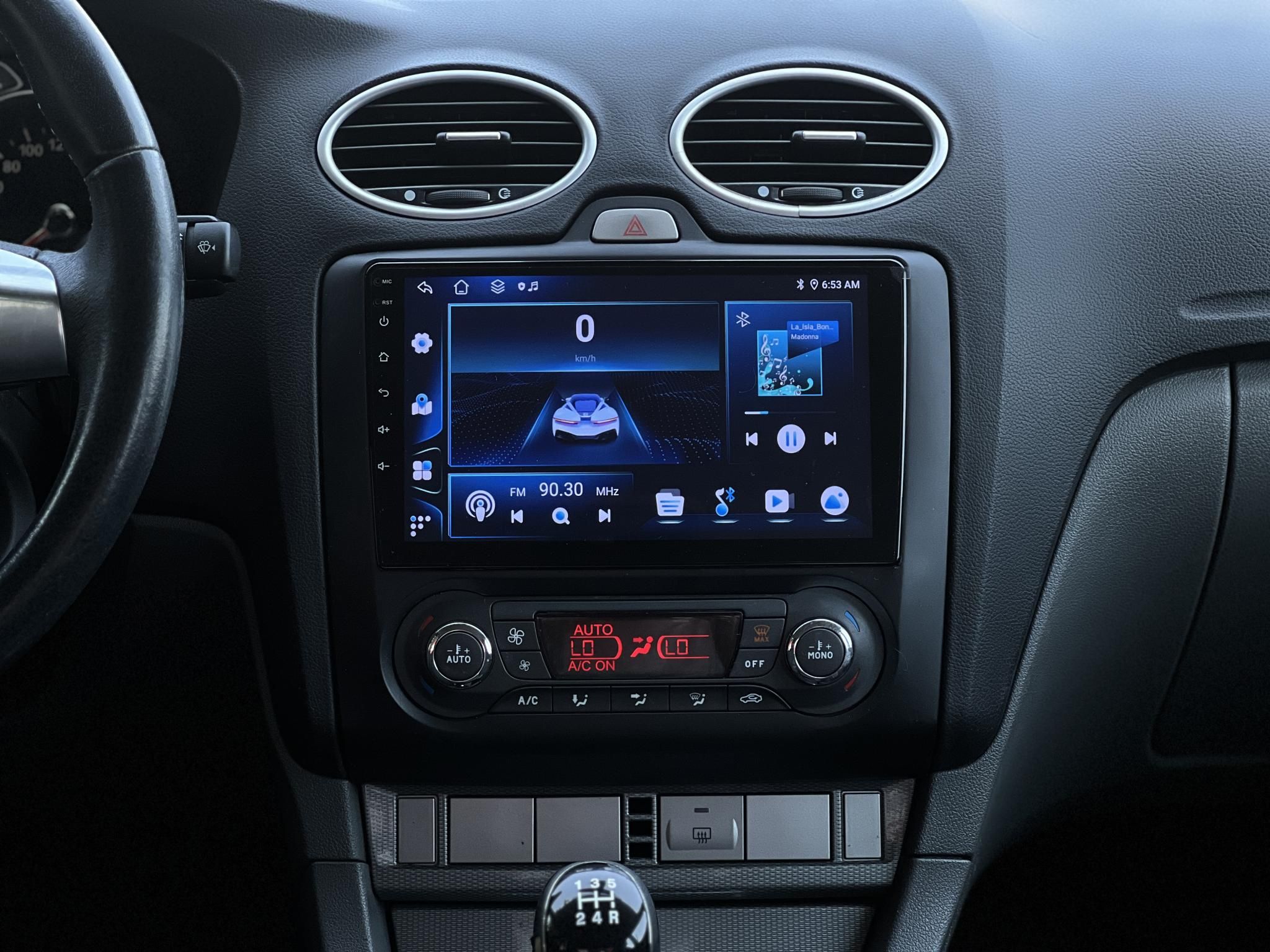 FORD FOCUS 1.6 Ti-VCT Trend Plus Magyarországi. Gyári fényezés. Végig vezetett szervizkönyv. Android!