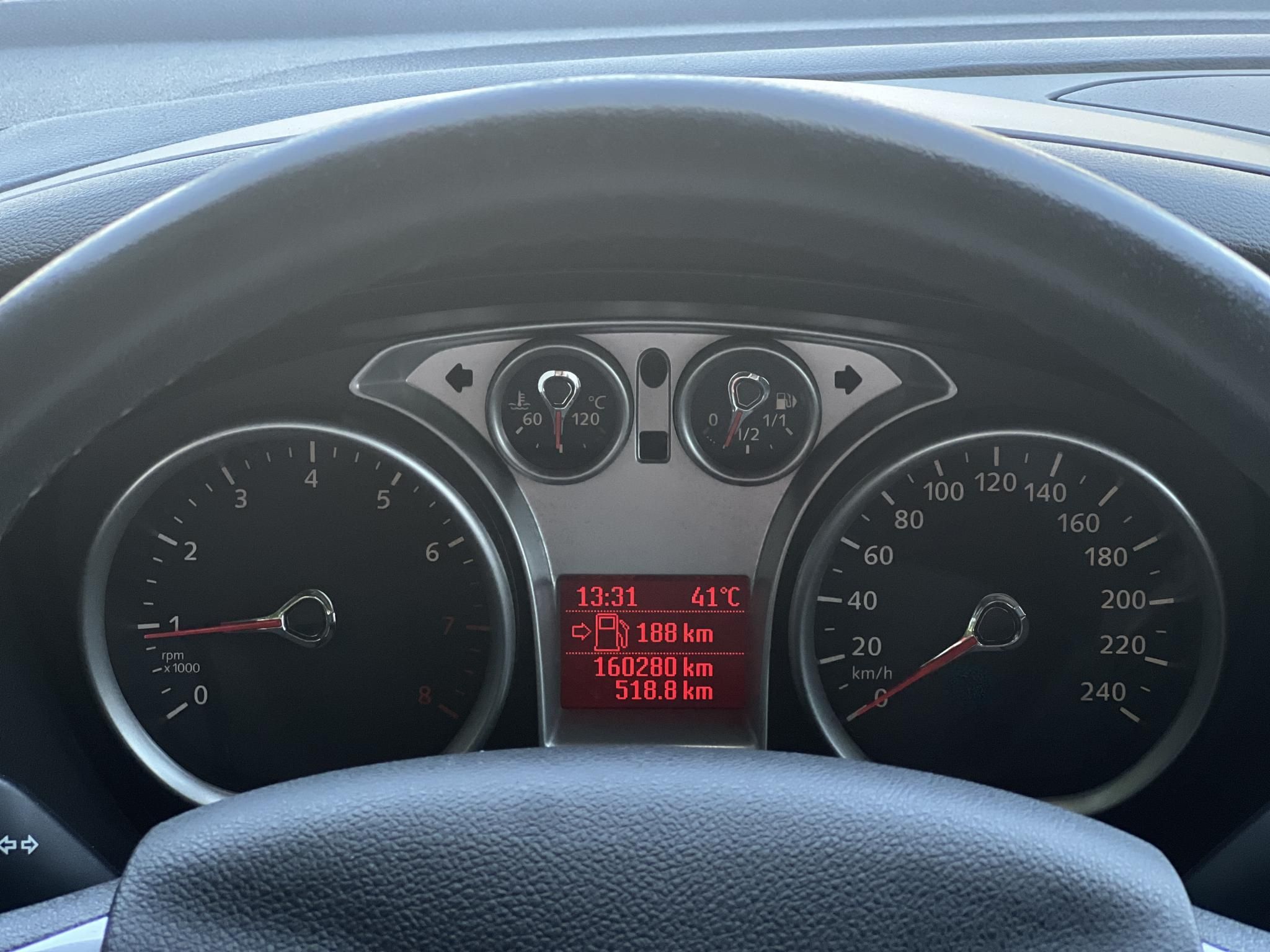 FORD FOCUS 1.6 Ti-VCT Trend Plus Magyarországi. Gyári fényezés. Végig vezetett szervizkönyv. Android!