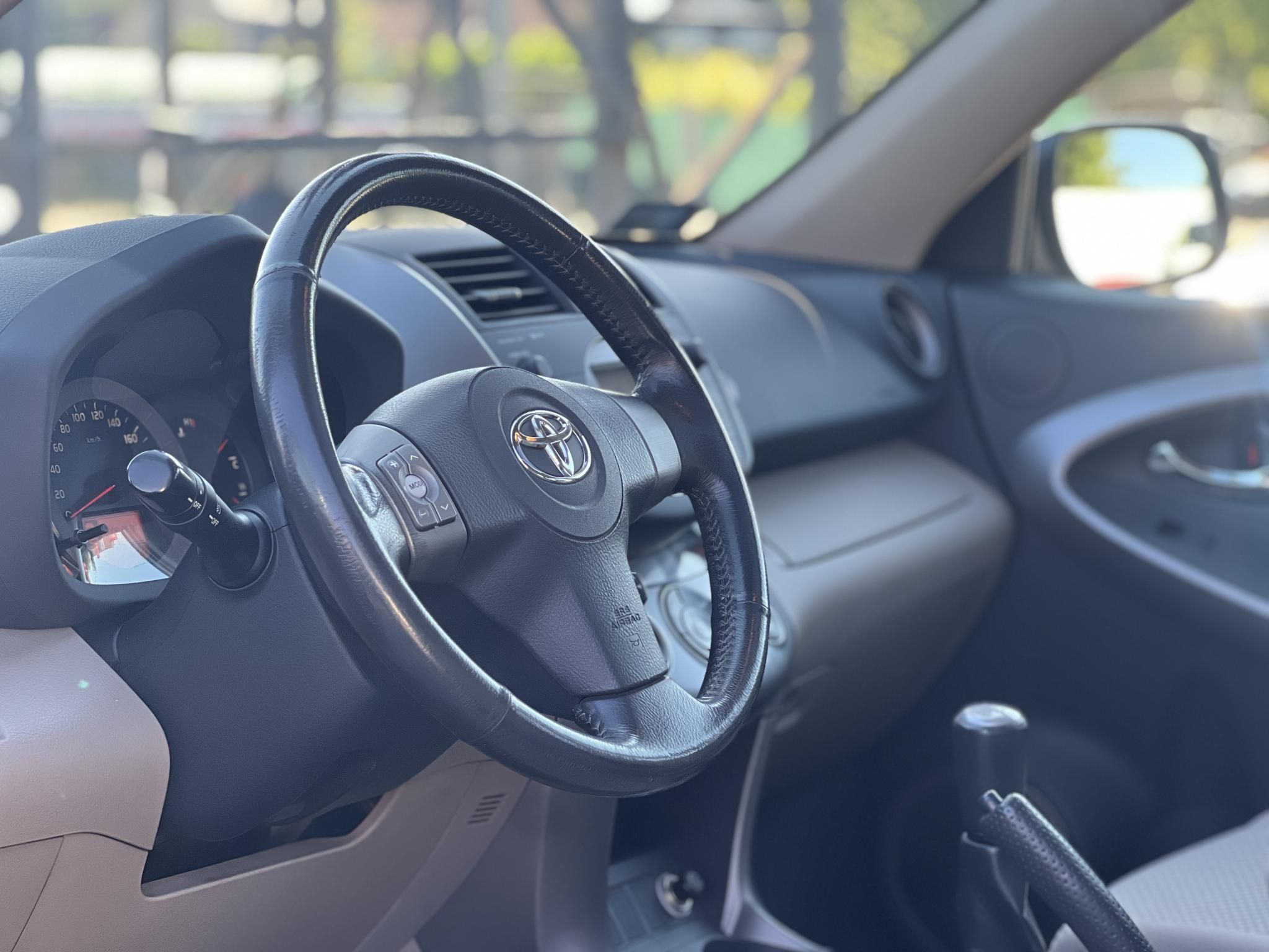 TOYOTA RAV 4 Rav4 2.0 4x4 Magyarországi. napfénytető. keyless. vonóhorog. téli-nyári kerék. 2 gyári kulcs!