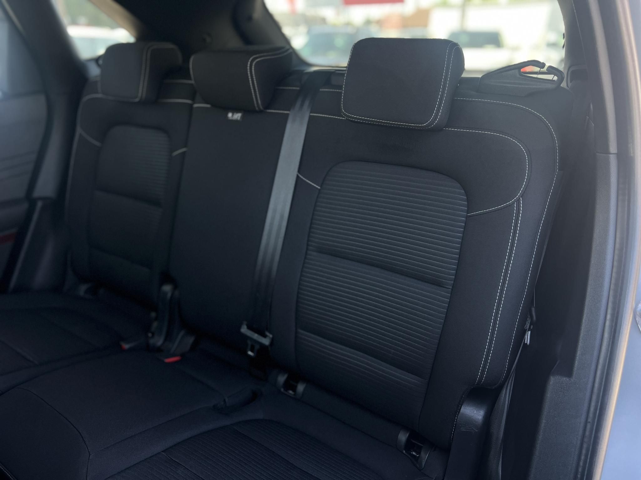 FORD KUGA 2.5 PHEV Freedom CVT 49e km. LED fényszórók. kamera. carplay. ülésfűtés. kormányfűtés. CARPLAY!